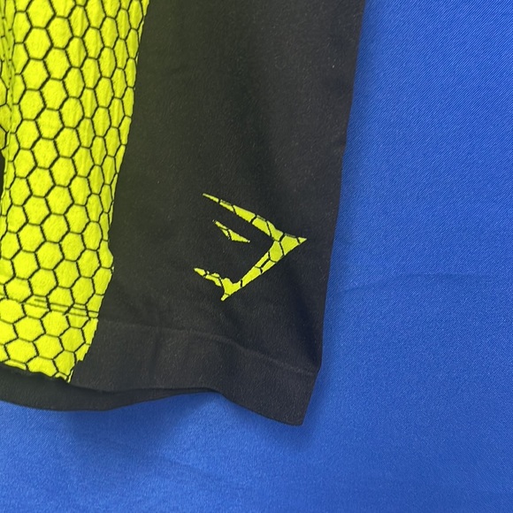 GymShark Women’s Neon Athletic Tank Top (4229) - Picture 2 of 6